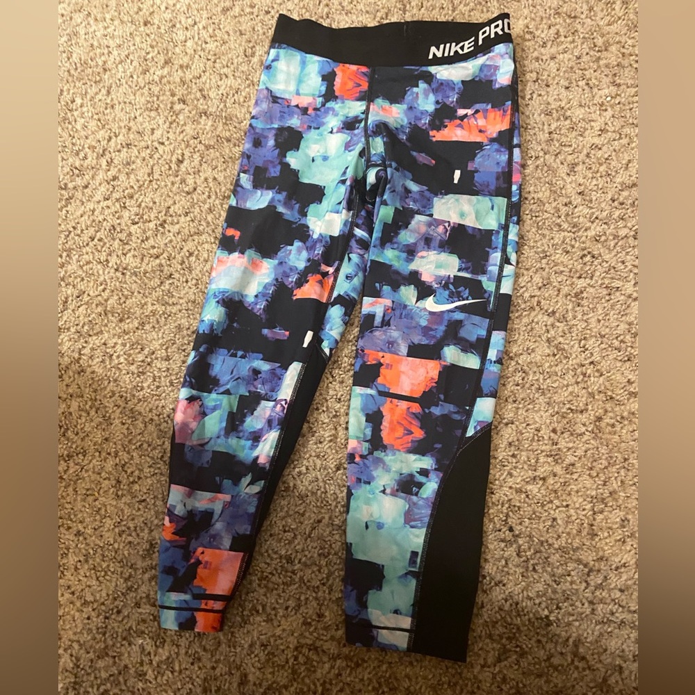 Nike pro colorful leggings